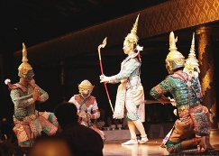 タイ伝統舞踊