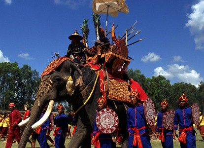 スリン象祭りツアー