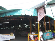 サンパコーイ市場