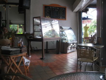 CAFE De Naga(カフェ デナガ)